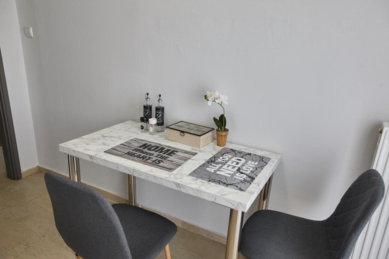 C.L.A. 2 City Lux Apartment Alaxandroupoli อเล็กซานโดรโพลิส ภายนอก รูปภาพ